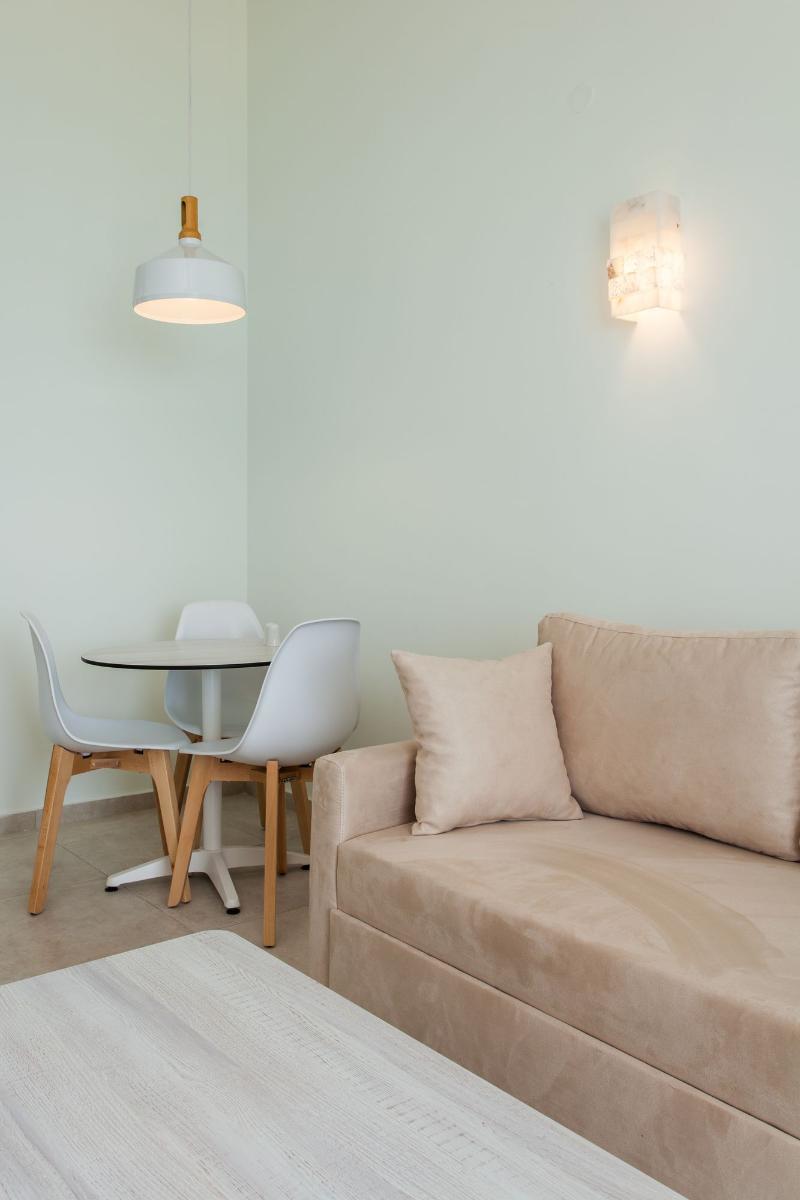 Elpiniki Luxury Apartments Nea Poteidaia Bagian luar foto